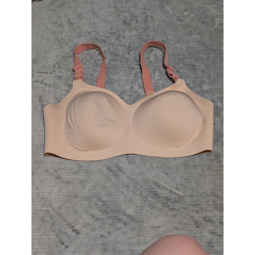 Momcozy Nursing Bra size L Plus Maternity Seamless Soft Wirefree